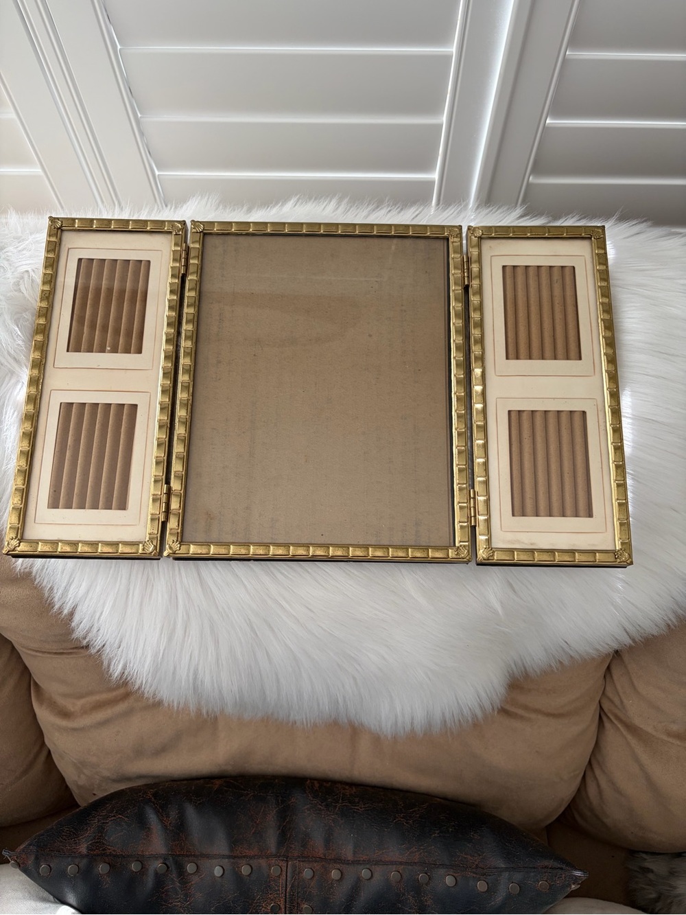 Vintage Gold Finished Triple Photo Frame - Gold